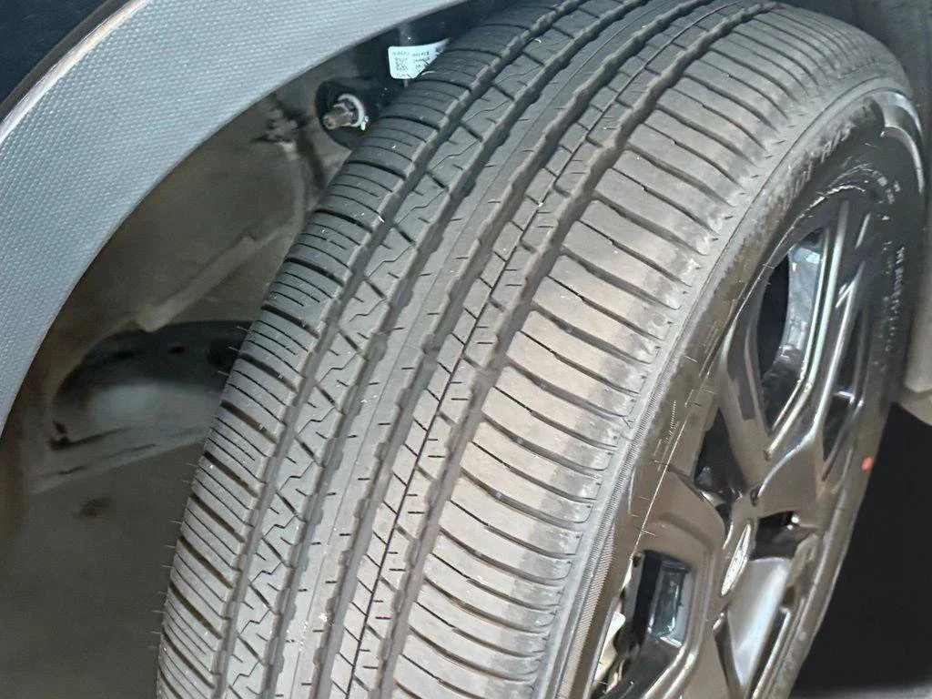 Used 2024 Black Subaru Onyx Edition image 22