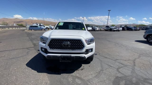 Used 2019 Super White Toyota SR5 image 3