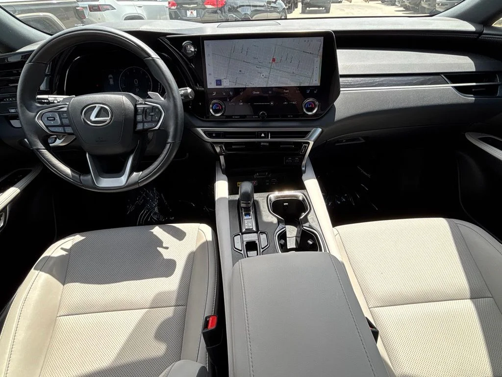 Used 2024 White Pearl Lexus 350 Premium image 12