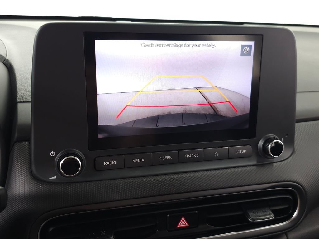 2023 Hyundai Kona SE - Photo 23