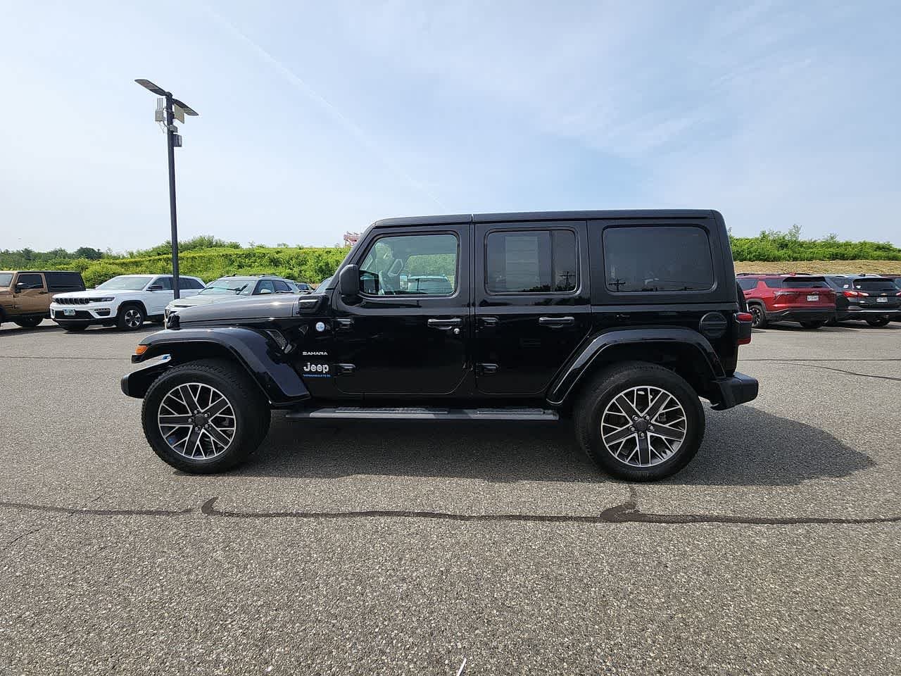 Used 2023 Black Clearcoat Jeep Sahara image 6