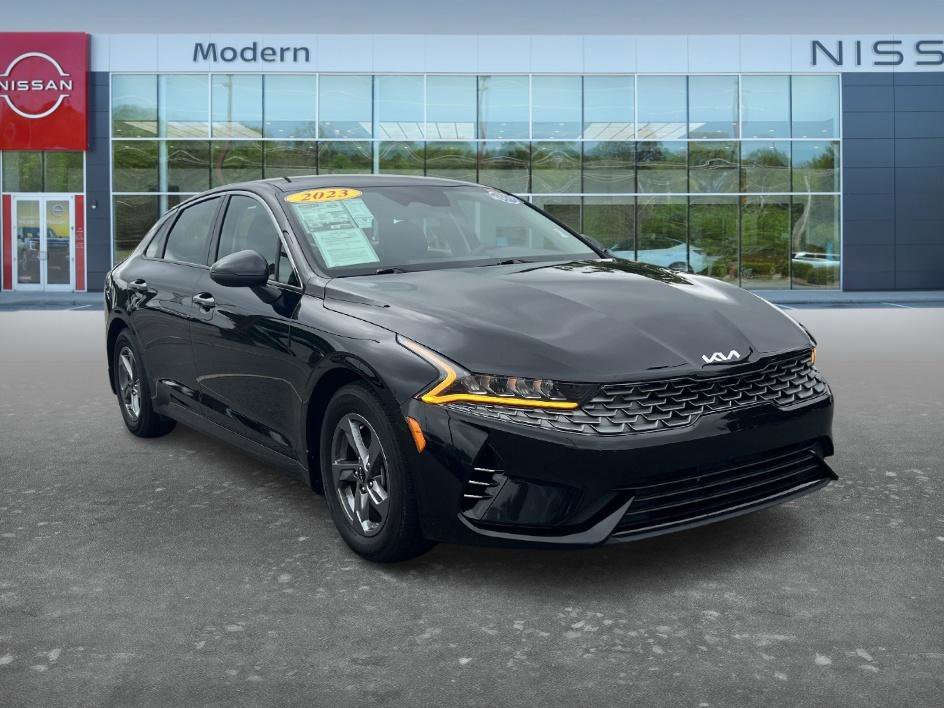 Used 2023 Ebony Black Kia LXS image 3