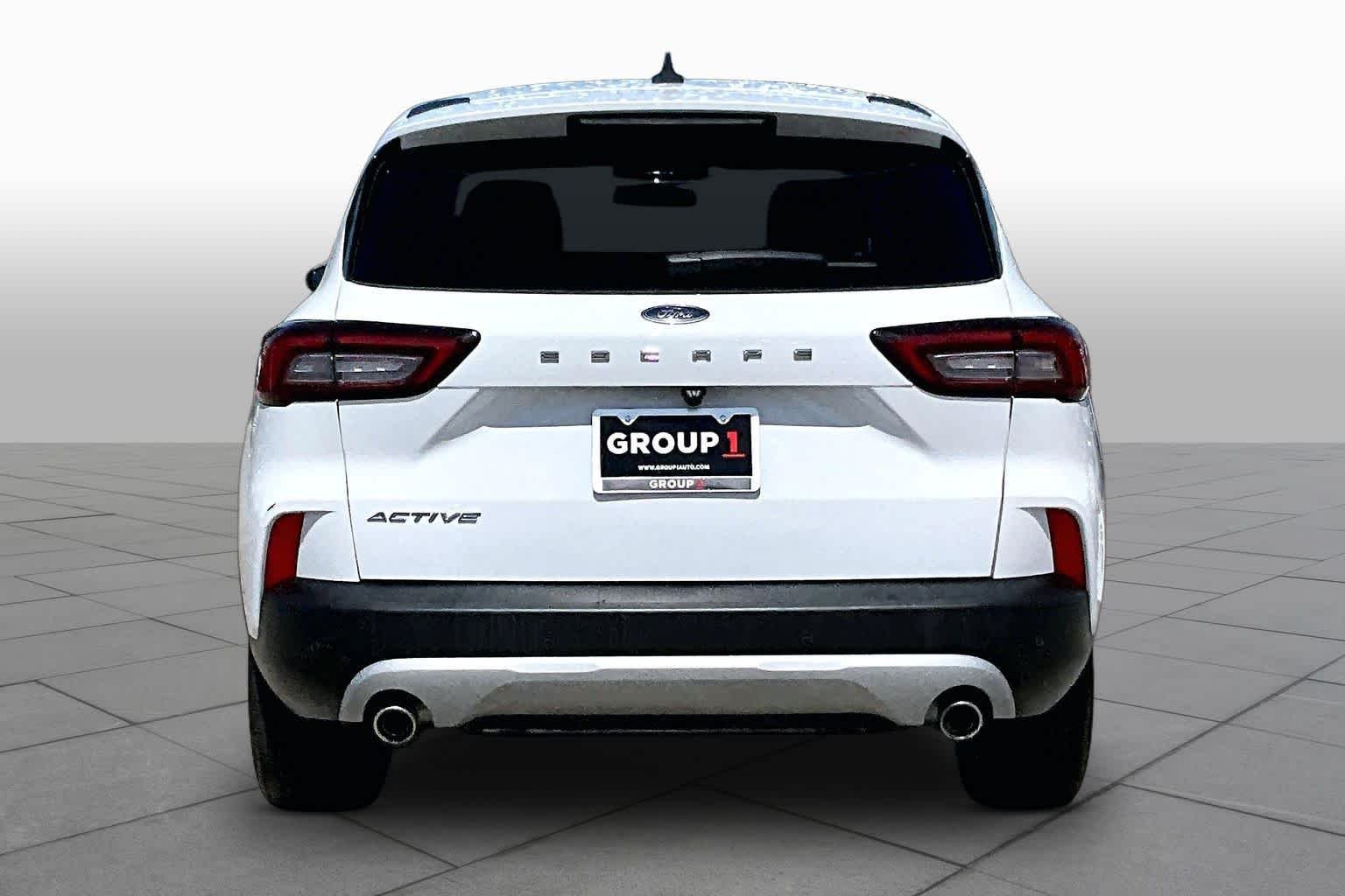 Used 2023 Oxford White Ford Active image 5