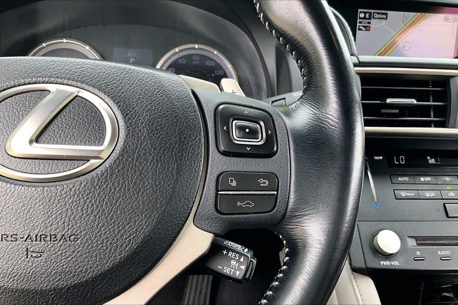 Used 2015 Atomic Silver Lexus  image 21