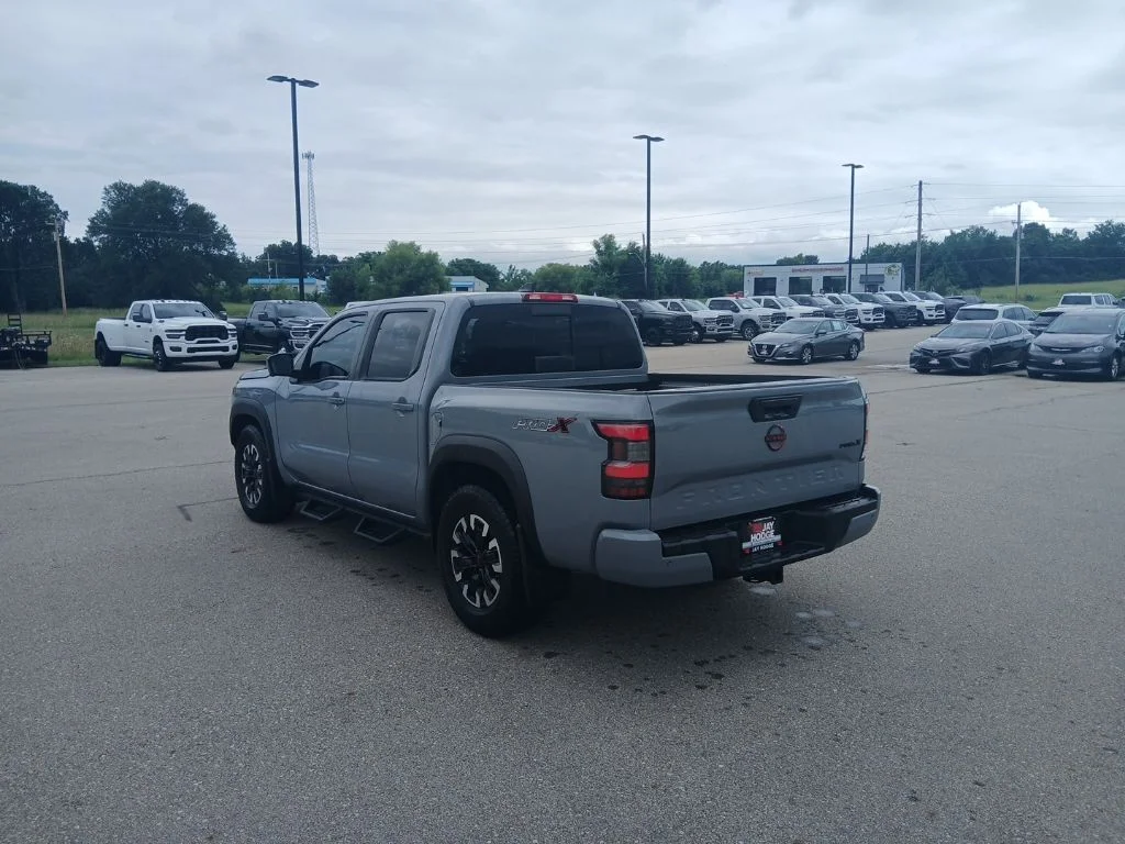 Used 2024 Gray Nissan PRO-X image 5
