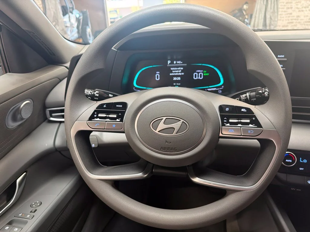 New 2026 Serenity White Hyundai Blue image 24