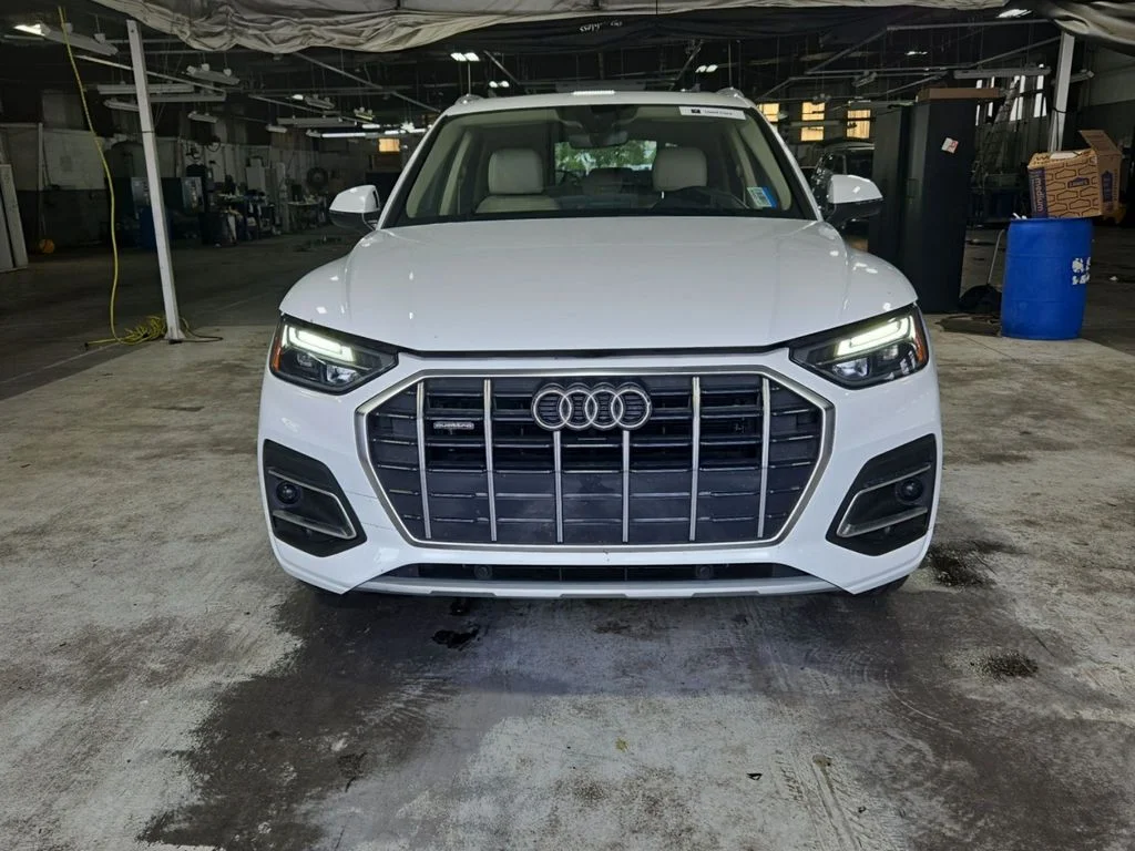 Used 2021 White Audi 45 Premium image 2