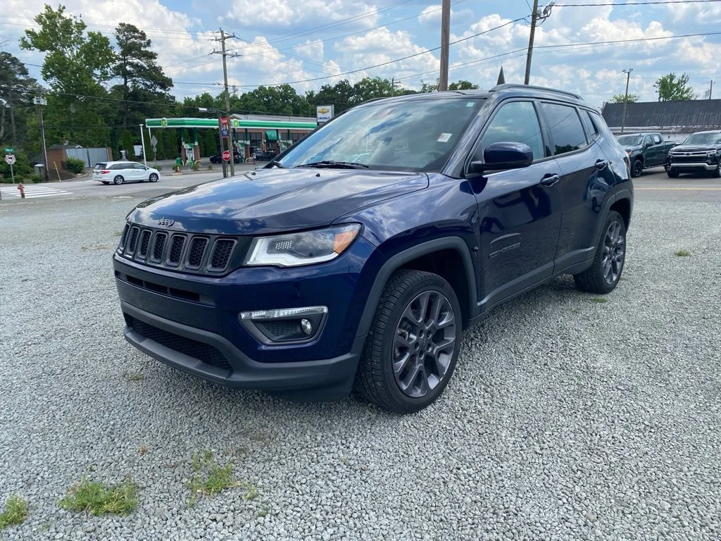 Used 2020 Blue Jeep Limited image 8