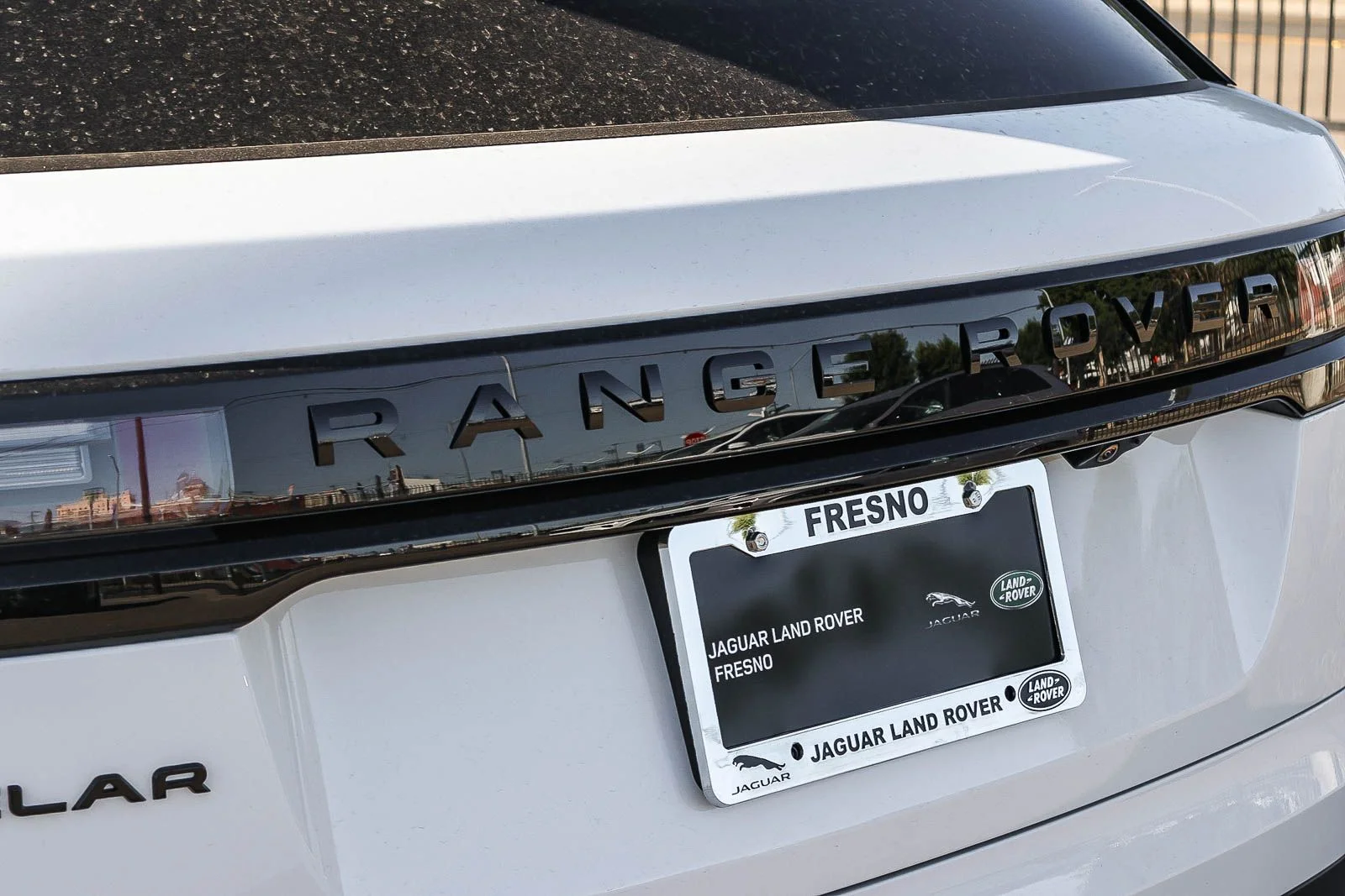 New 2026 Fuji White Land Rover S image 12