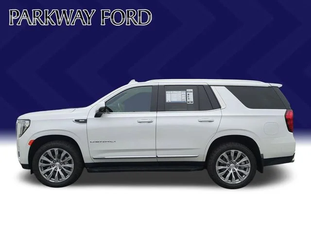 Used 2022 White GMC Denali image 2