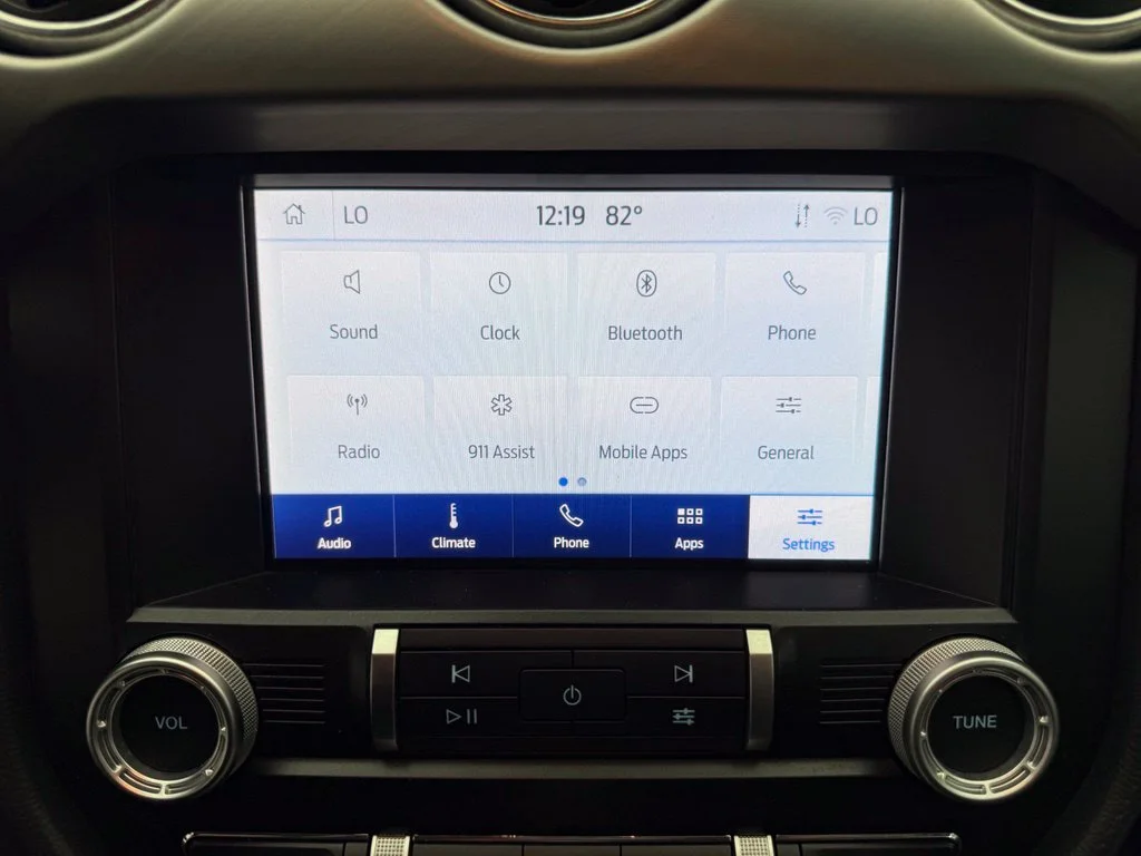 Used 2023 Silver Ford EcoBoost Premium image 5