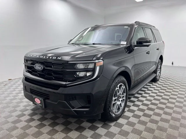 Used 2025 Black Ford Active image 2