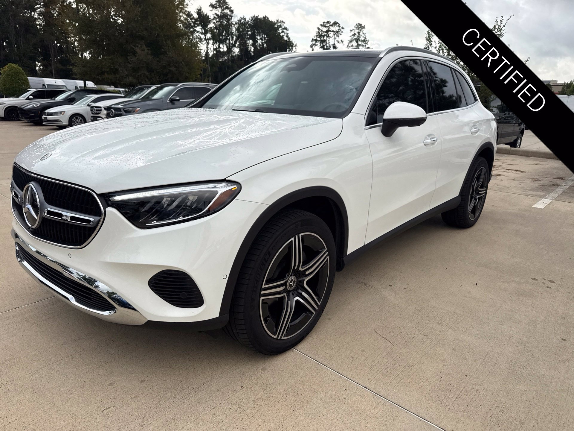 Certified Used 2026 Polar White Mercedes-Benz GLC 300 image 7