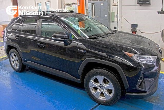 2021 Toyota RAV4 Hybrid XLE AWD's photo