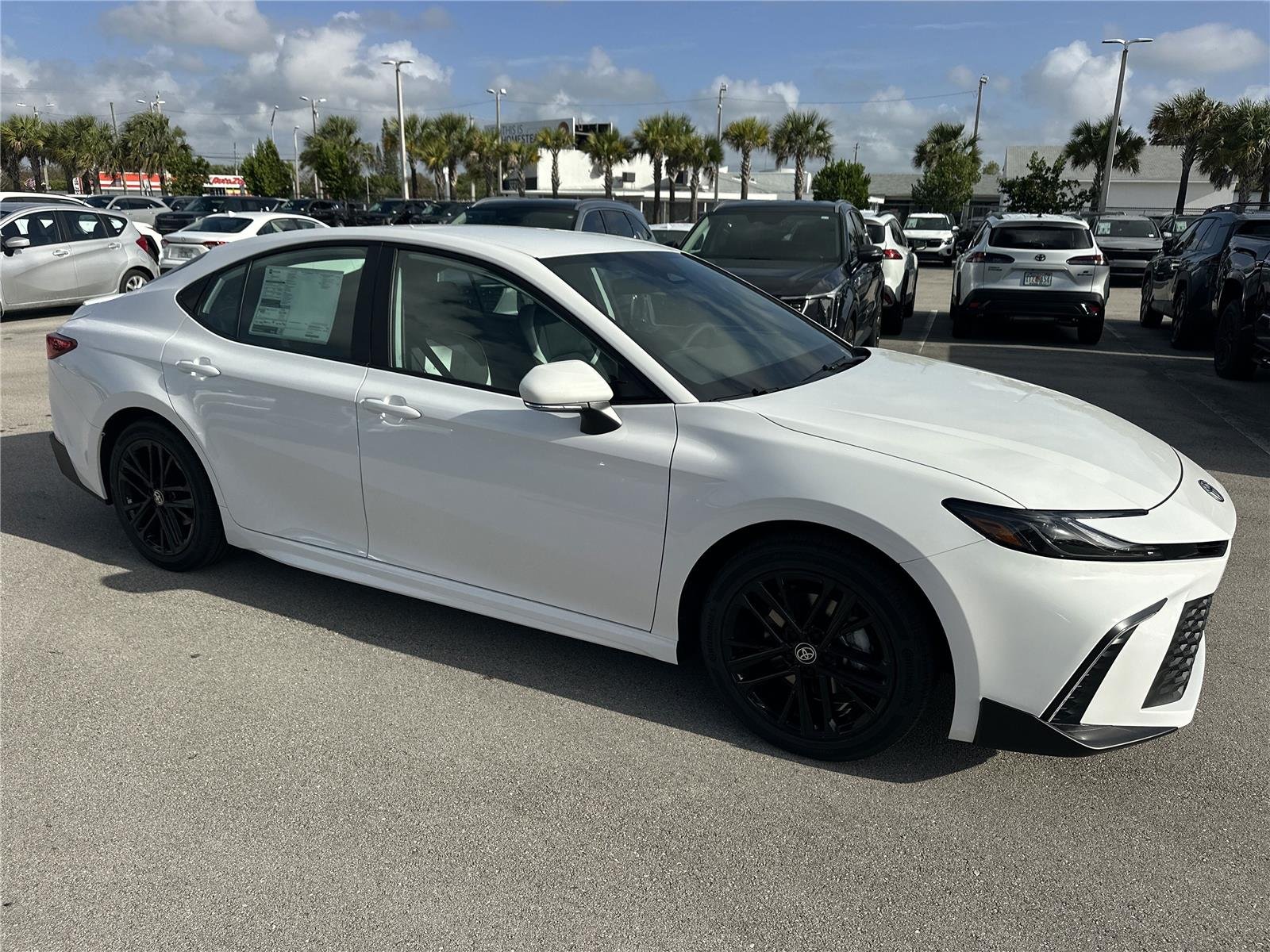 View vehicle photo 3