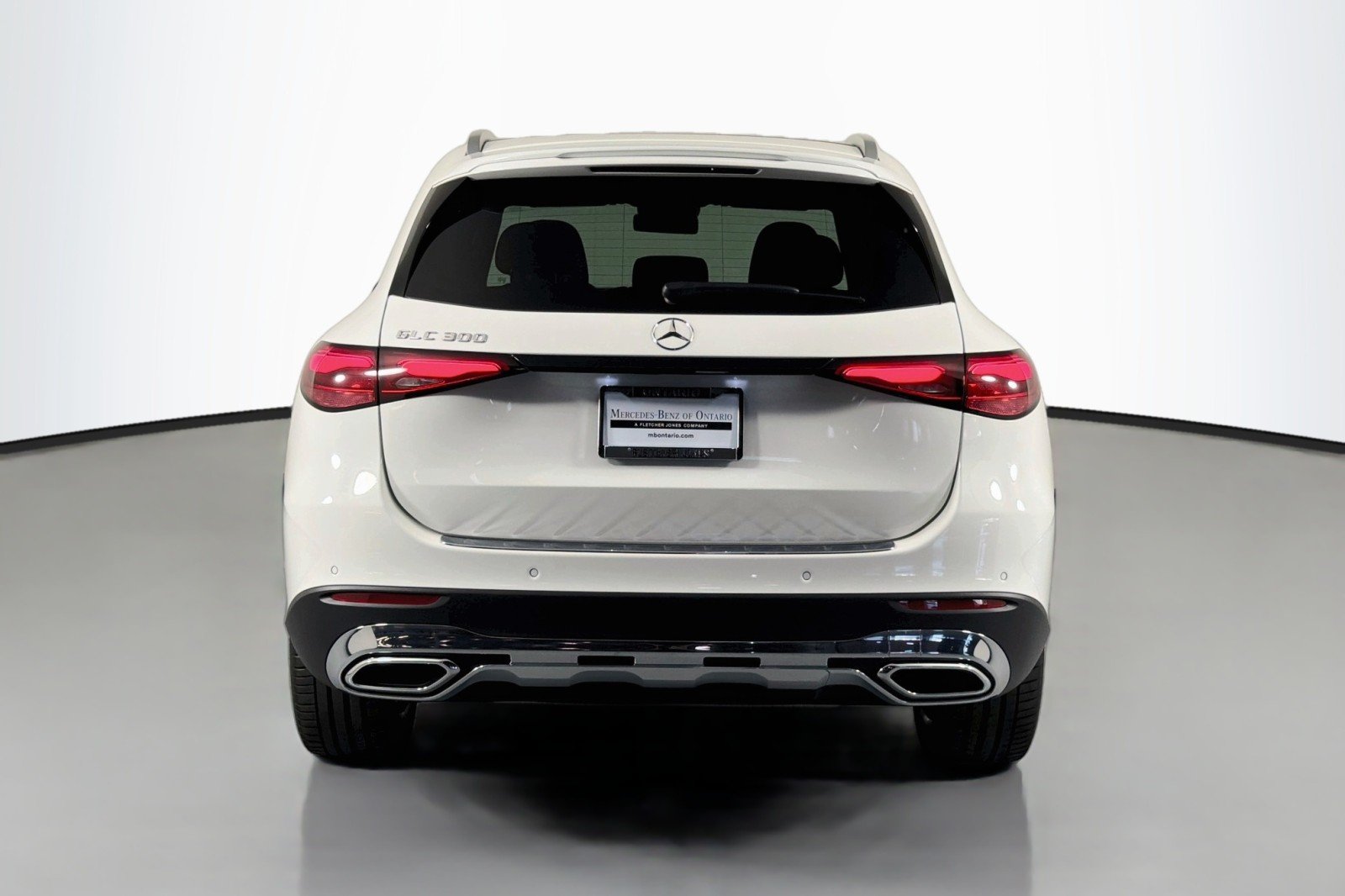 Certified Used 2026 Polar White Mercedes-Benz GLC 300 image 5
