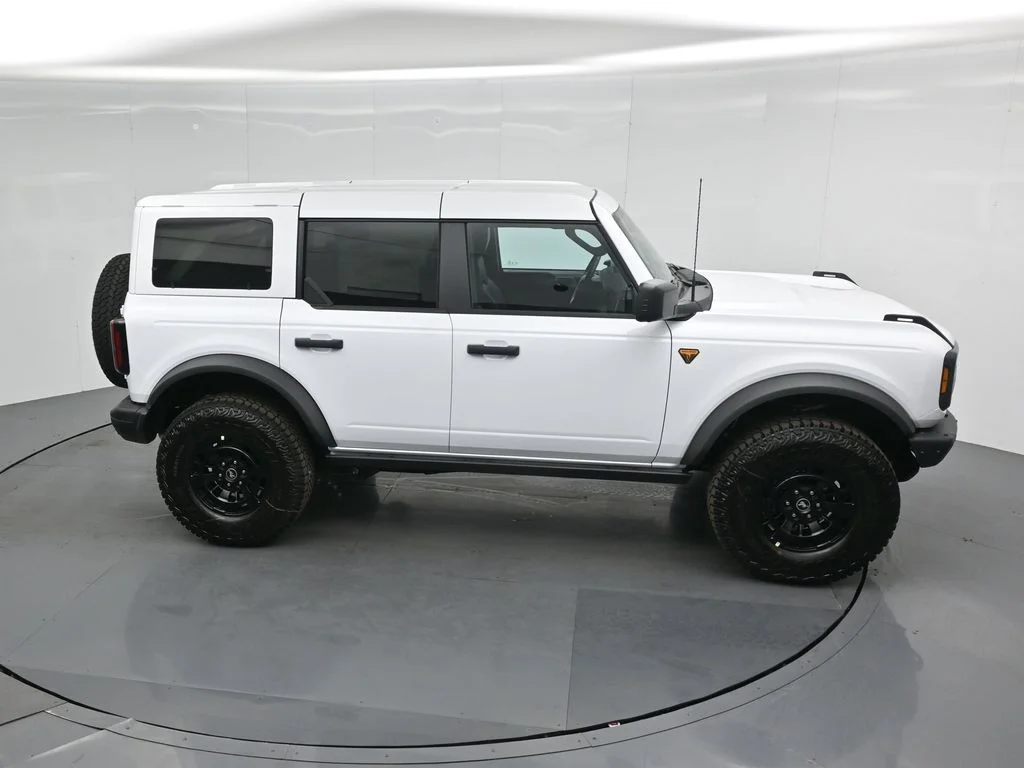New 2026 Oxford White Ford Badlands image 51