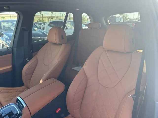 2026 BMW X5 40i - Photo 13