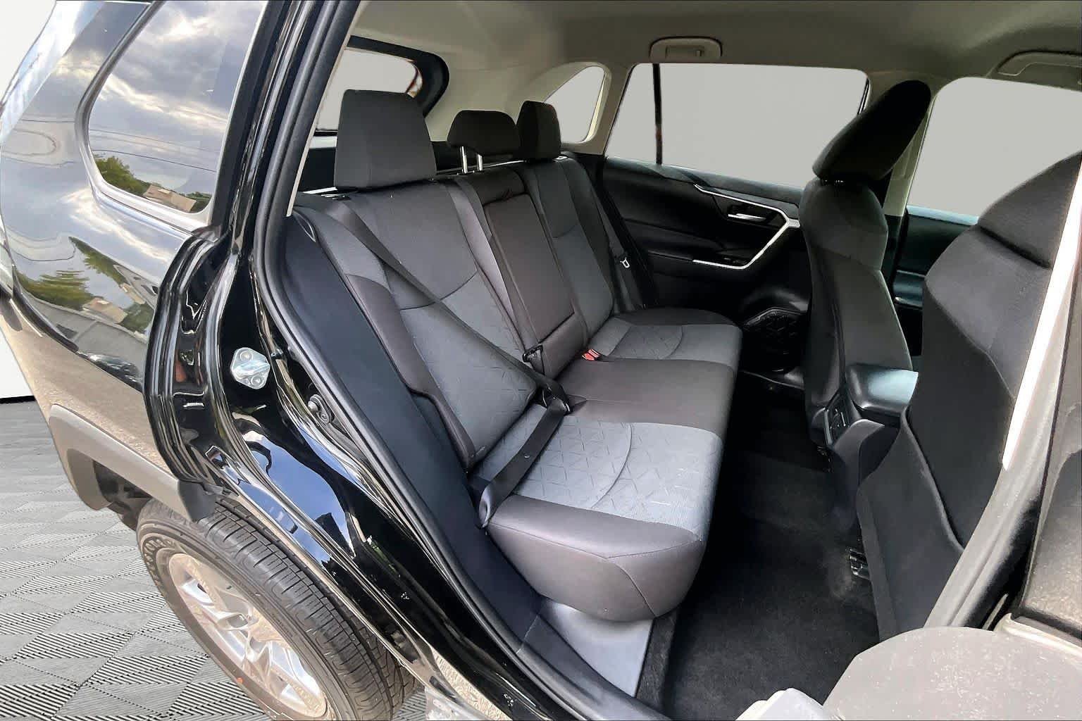 Used 2025 Midnight Black Metallic Toyota XLE image 20