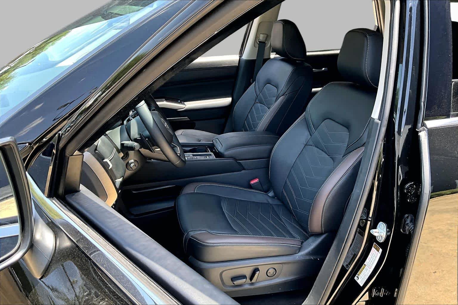 Certified Pre-Owned 2023 Nissan Pathfinder Platinum