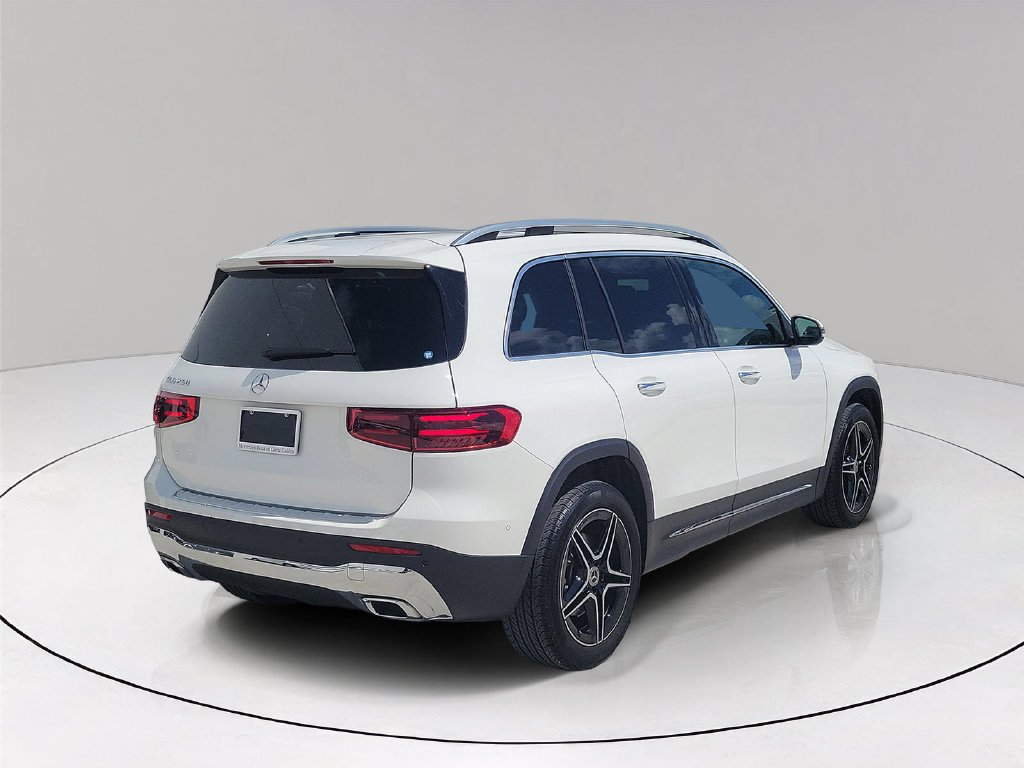 Certified Used 2026 White Mercedes-Benz GLB 250 image 6