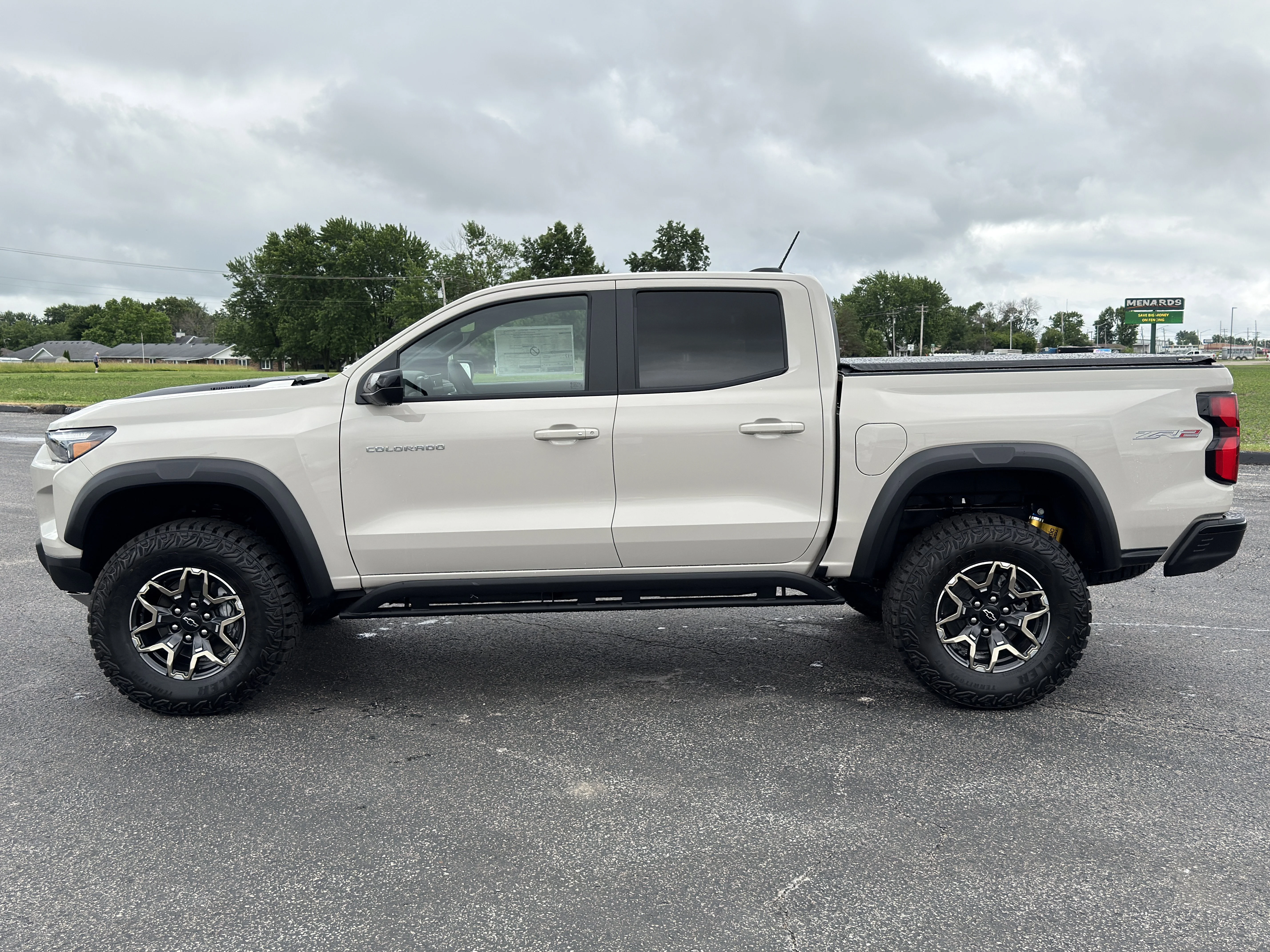 2026 Chevrolet Colorado ZR2 - Photo 7