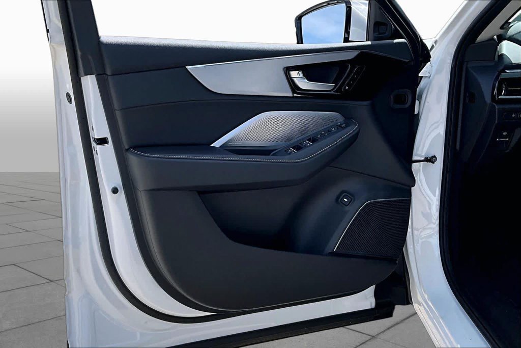 New 2026 White Acura Technology Package image 10