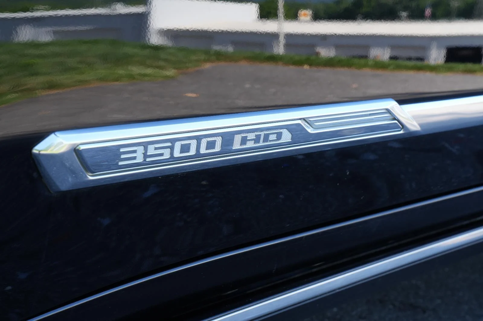 Used 2024 Black Chevrolet High Country DRW image 12
