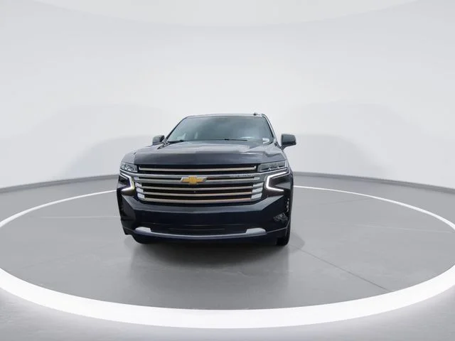 Used 2024 Blue Chevrolet High Country image 3