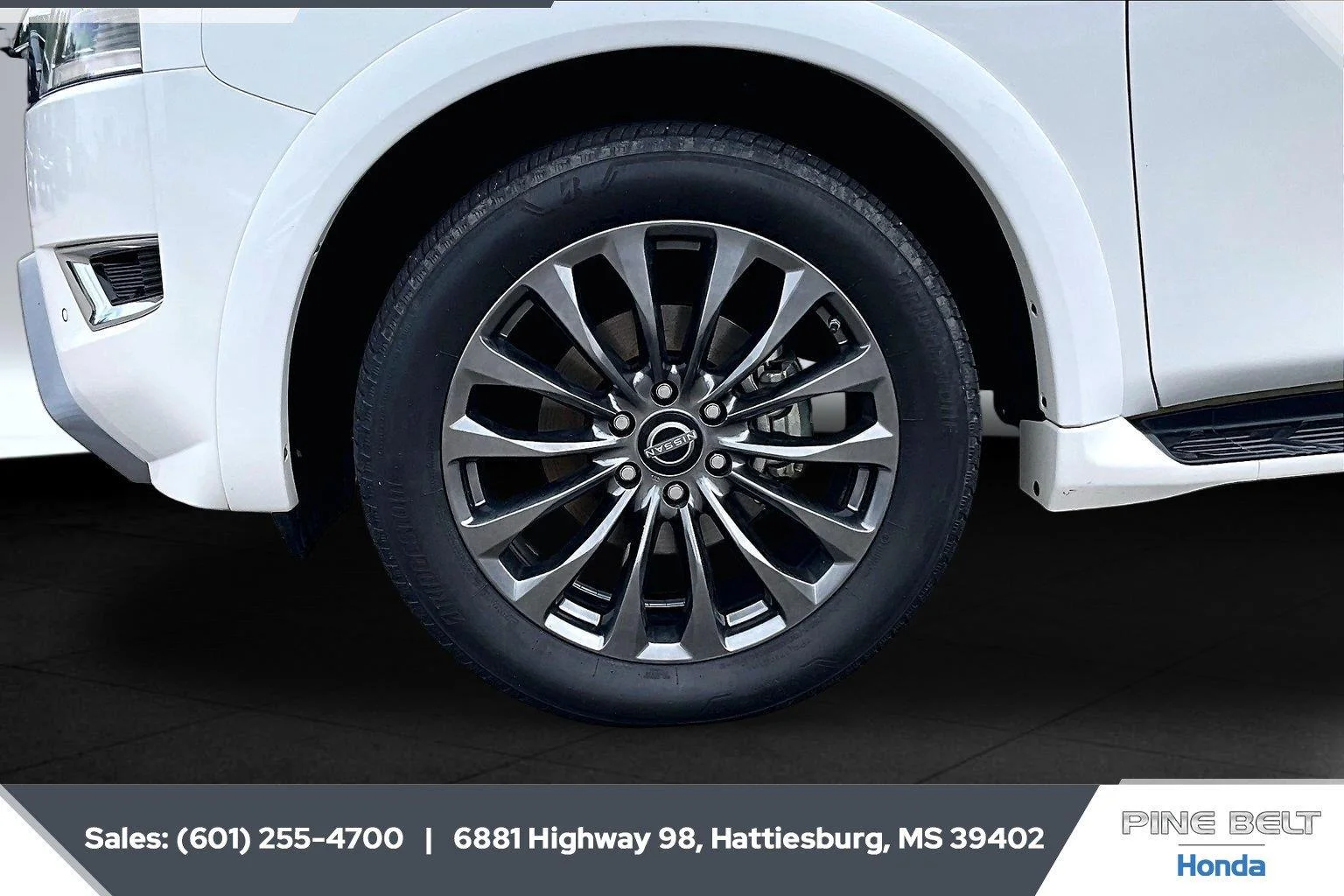Used 2023 Aspen White Tricoat Nissan Platinum image 7