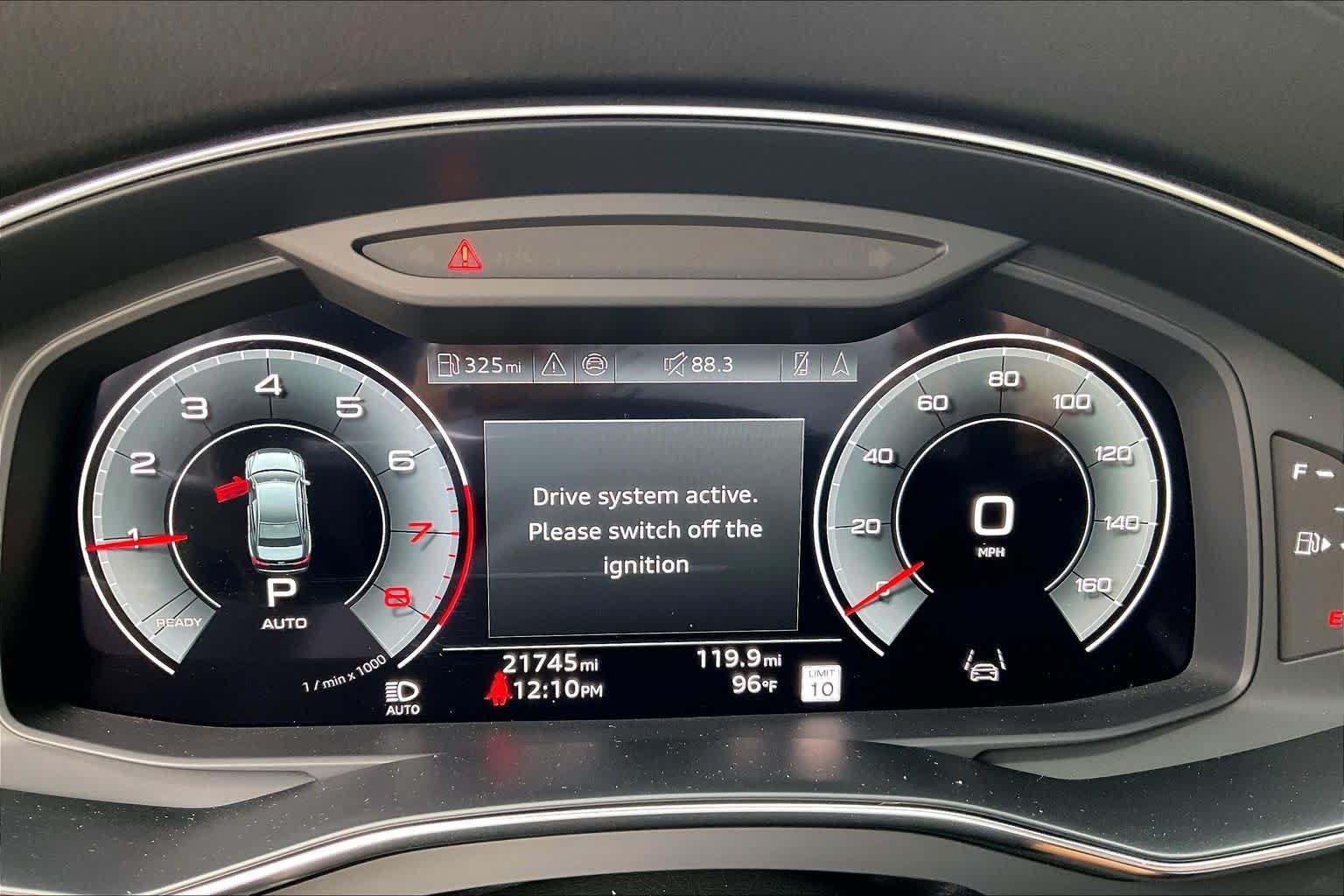 Used 2024 Daytona Gray Pearl Effect Audi Premium Plus image 26