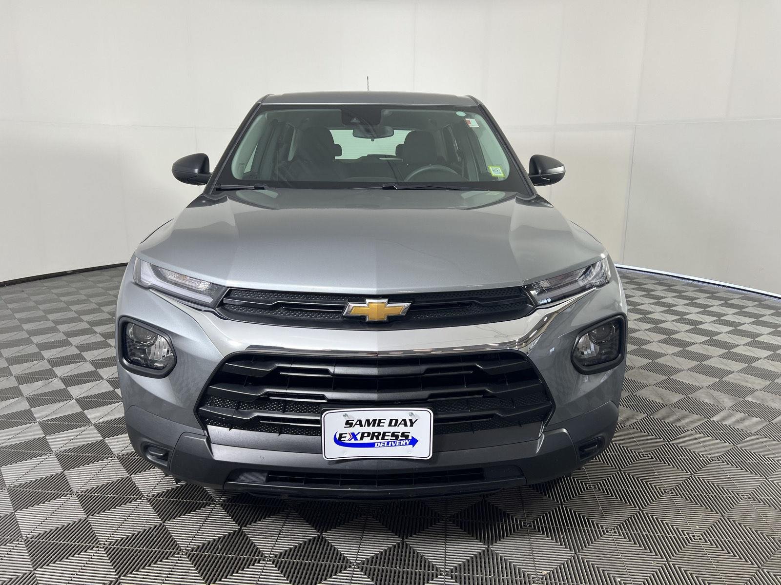 Used 2023 Sterling Gray Metallic Chevrolet LS image 27