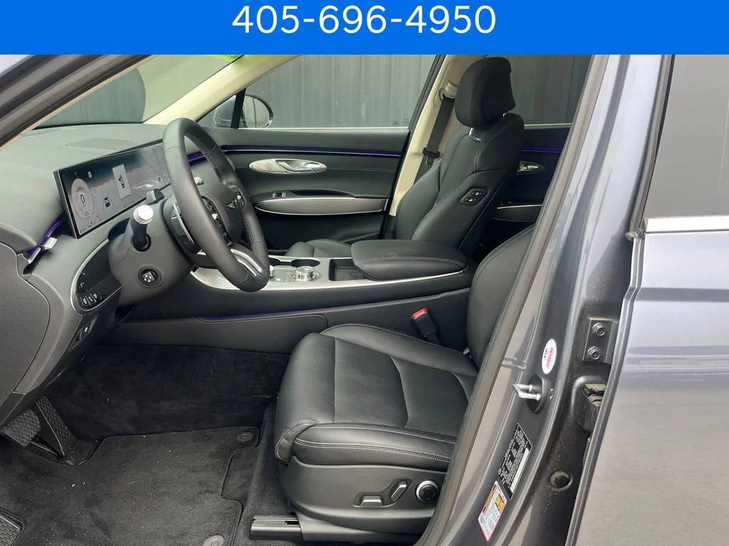 Certified Pre-Owned 2026 Genesis GV70 2.5T Select