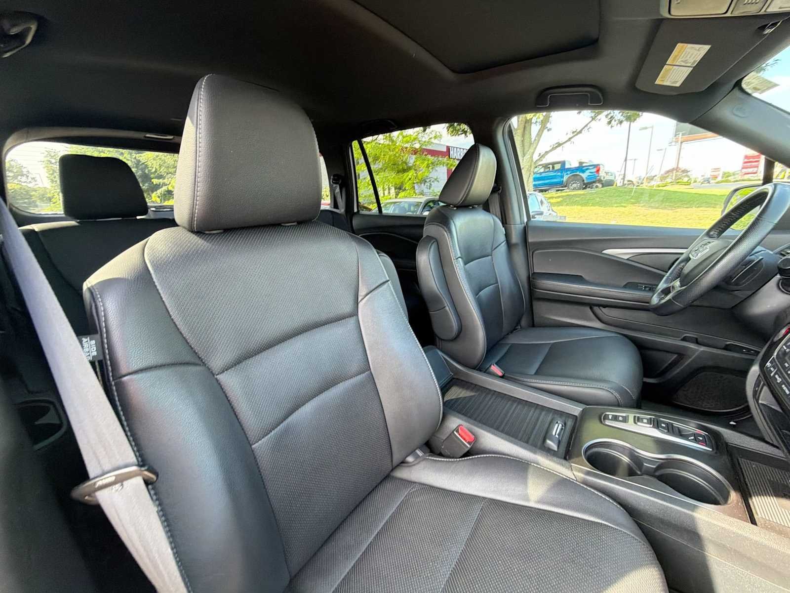 2023 Honda Passport EX-L - Photo 17