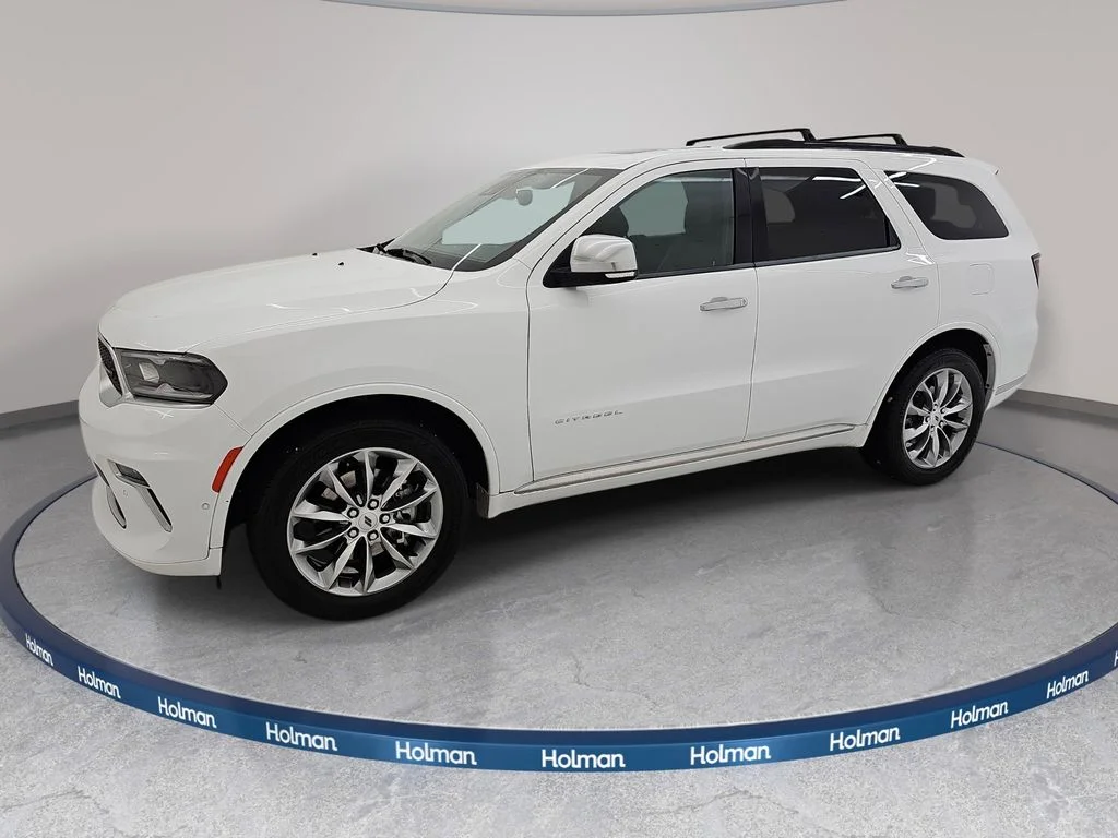 Used 2022 White Dodge Citadel image 10