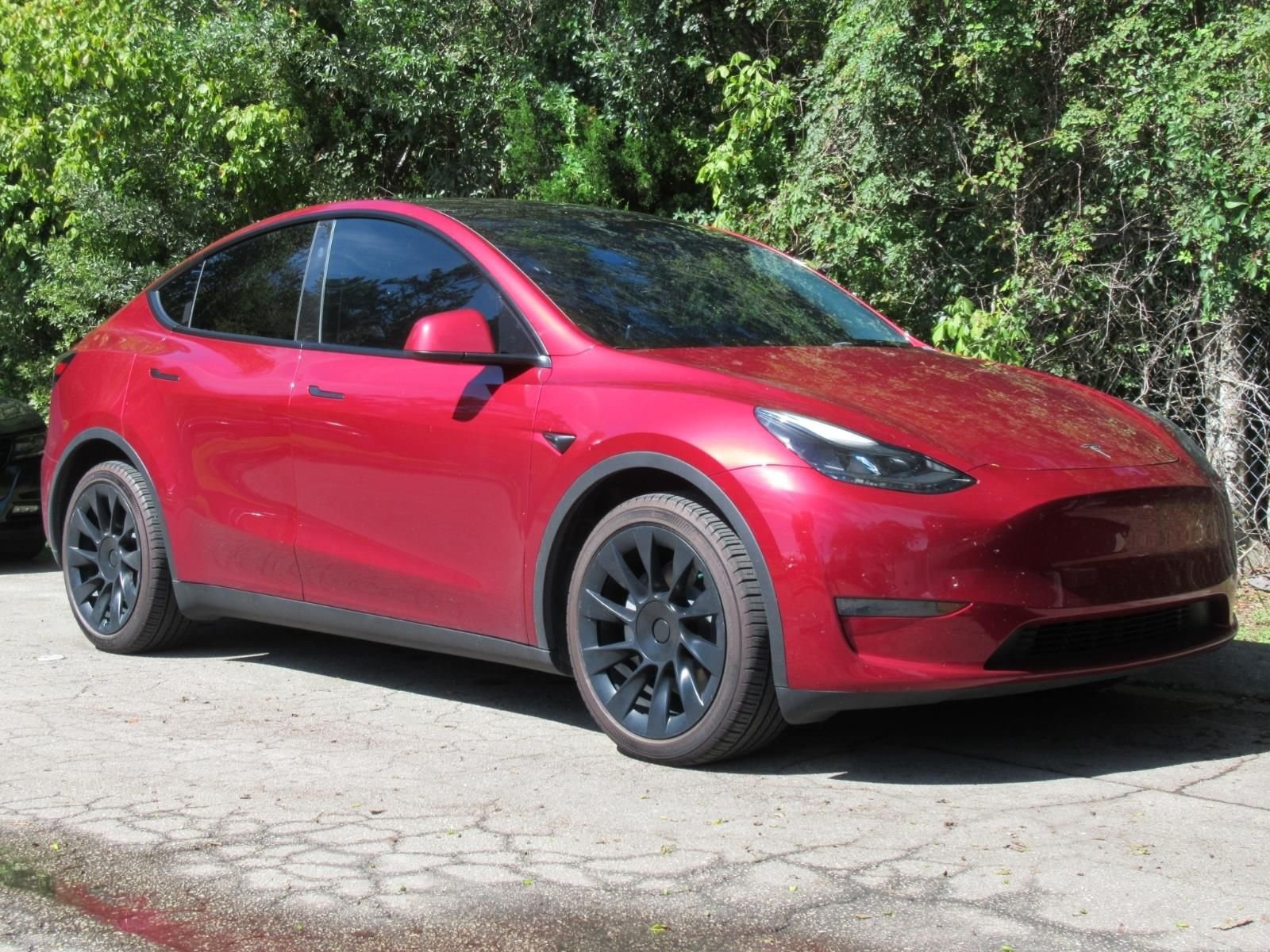 Used 2024 Red Tesla Long Range image 1