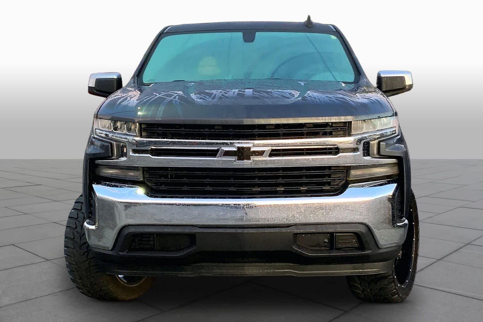 Used 2021 Shadow Gray Metallic Chevrolet LT image 3