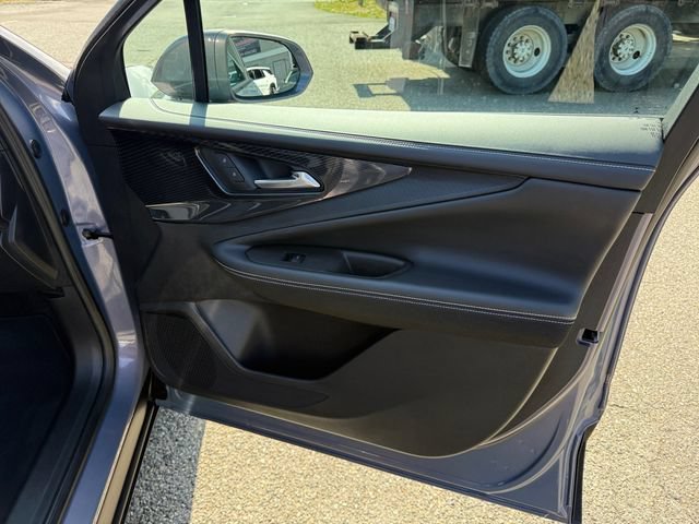 2024 Chevrolet Blazer EV LT - Photo 29