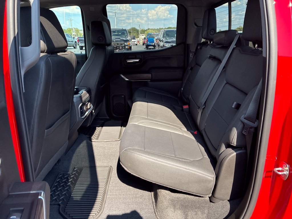 Used 2022 Red GMC SLT image 16