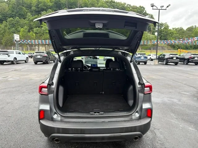 Used 2025 Gray Ford ST-Line image 20