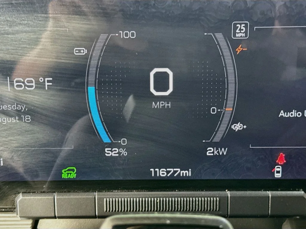 Used 2026 Black GMC 2X image 12