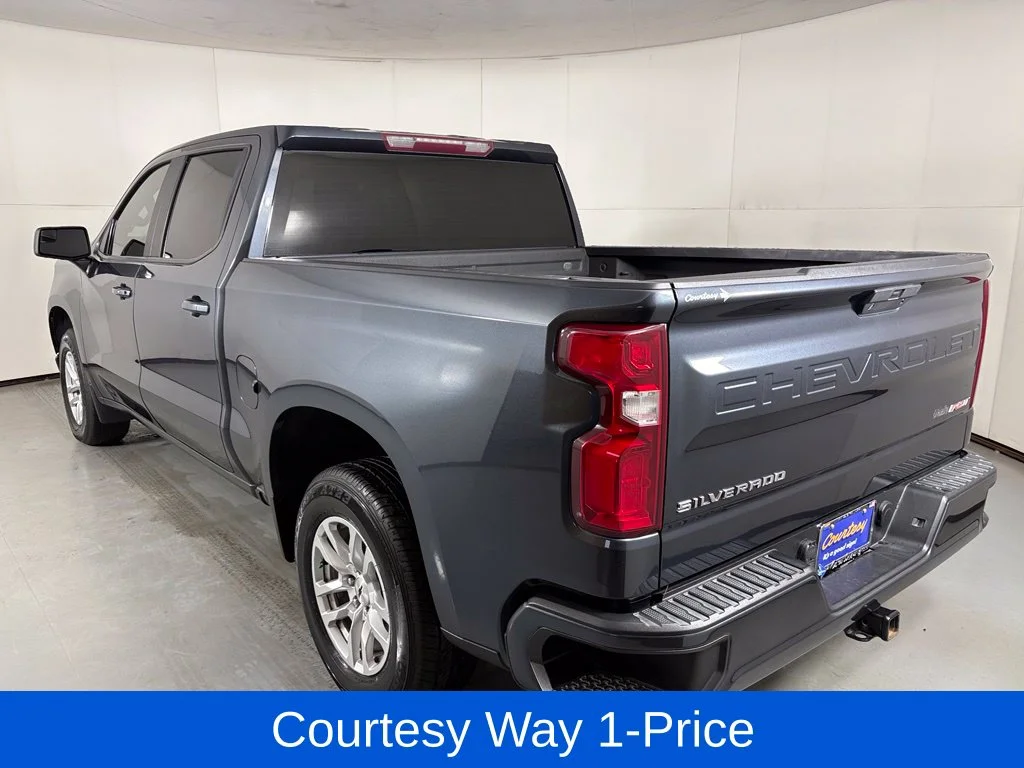 Used 2021 Gray Chevrolet RST image 8