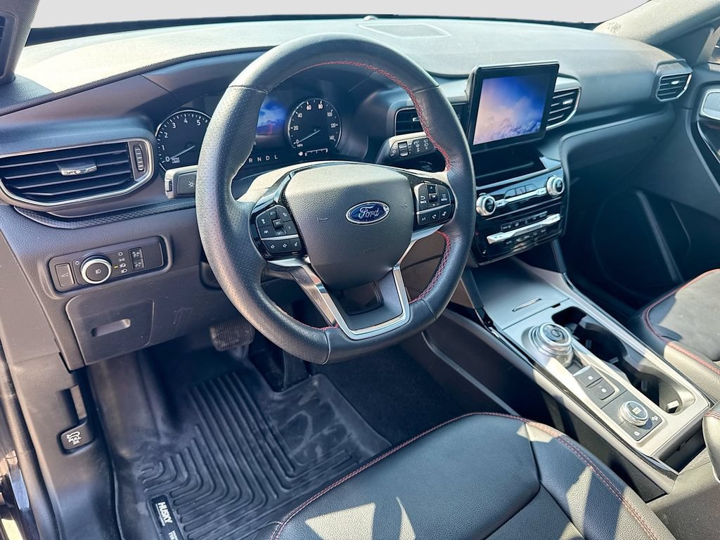 2023 Ford Explorer ST Line - Photo 9