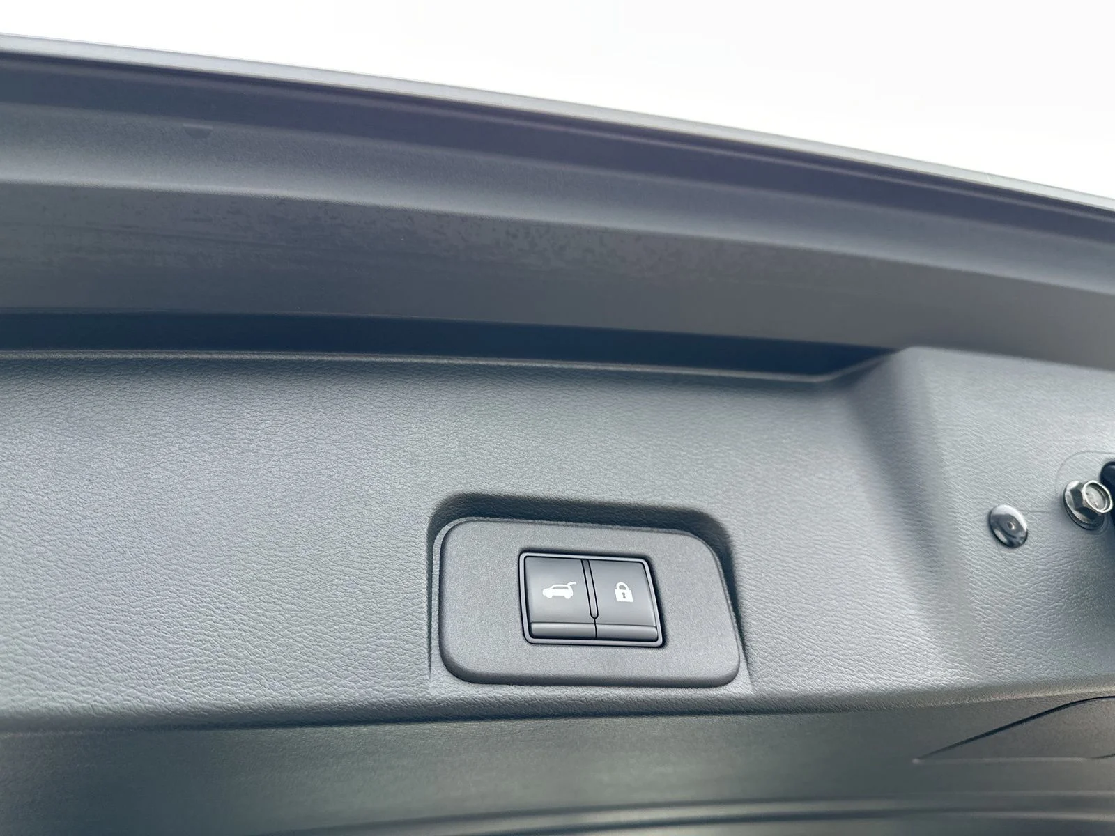 Certified Used 2025 Gray Nissan SL image 30