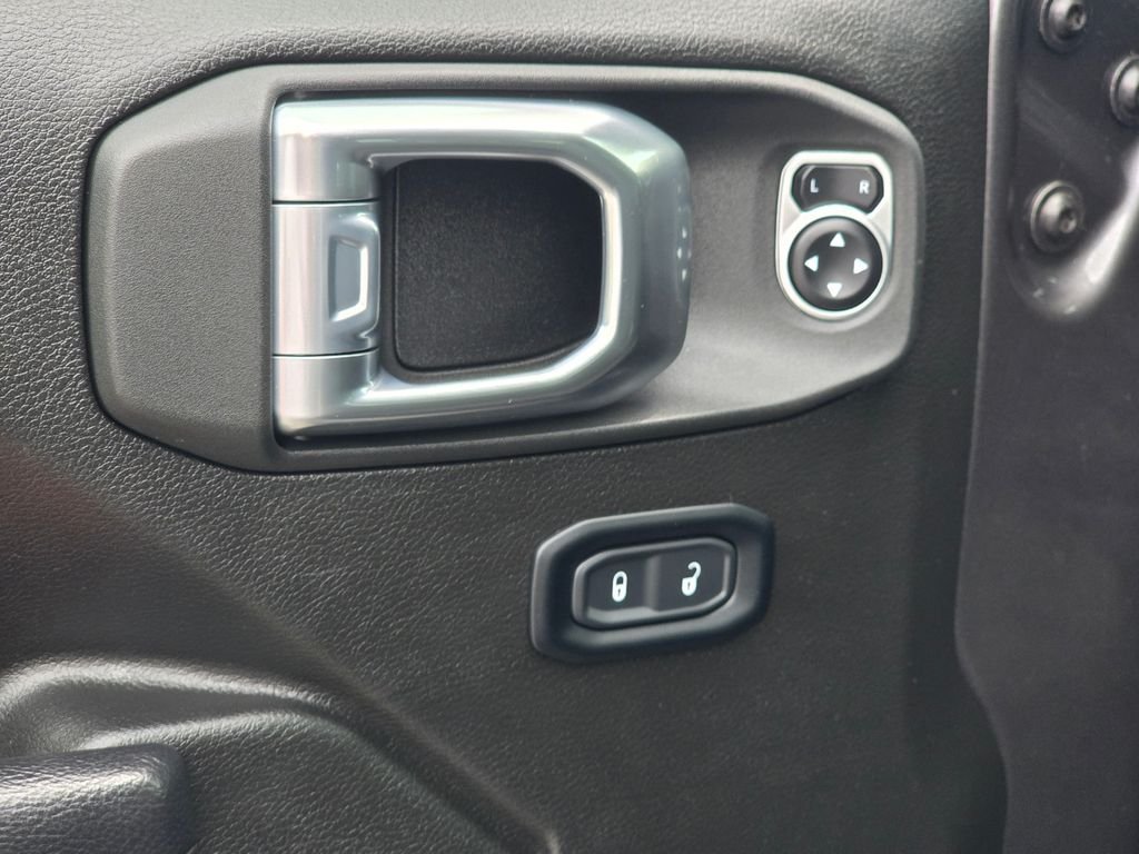 Certified Used 2024 Crystal Metallic Jeep Sport S image 38