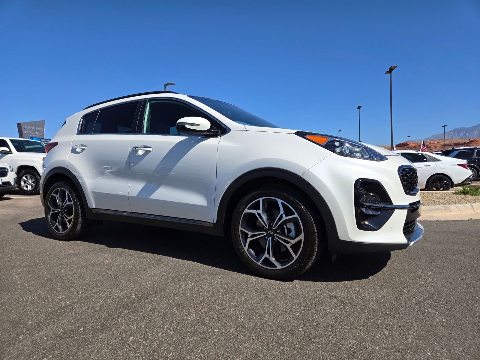 Used 2022 White Kia SX image 2