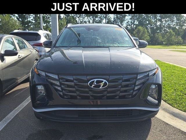 Certified Used 2023 Black Hyundai SEL image 2