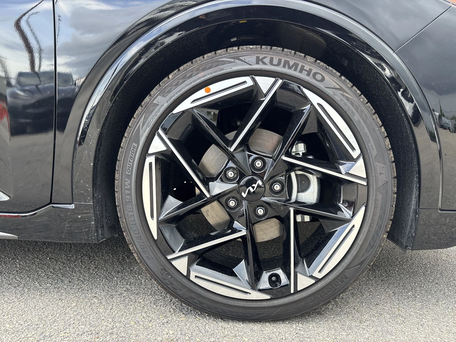 New 2026 Aurora Black Pearl Kia GT-Line image 11