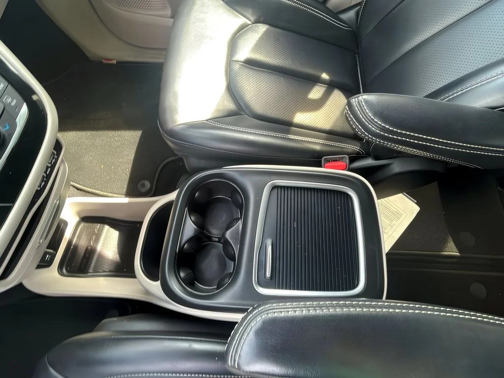 2023 Chrysler Pacifica Touring L - Photo 32