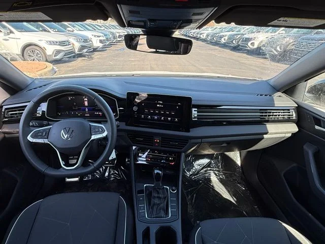 New 2026 White Volkswagen 1.5T Sport image 9